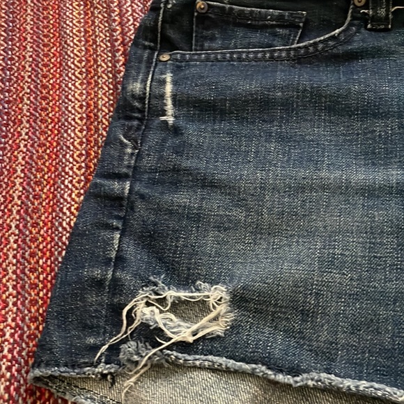 Gap denim shorts size 26"💙 - Picture 4 of 6